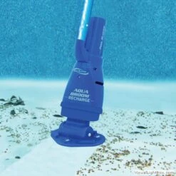 Water Tech Aquabroom Recharge -Poolwelt Verkauf 477233 WaterTech Pool Blaster Aqua Broom Recharge 03