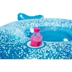 Bestway 41101 Pretty Peacock Schwimmtier 198x164 Cm Zum Aufblasen 13 Bestway 41101 Pretty Peacock Schwimmtier 198x164 Cm Zum Aufblasen -Poolwelt Verkauf Bestway aufblasbarer Pfau Getraenkehalter Detail